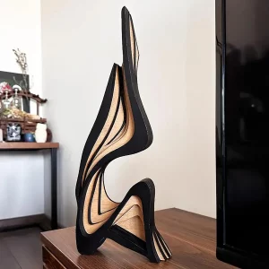 Sculpture en bois courbé artisanale – Décoration murale design minimaliste